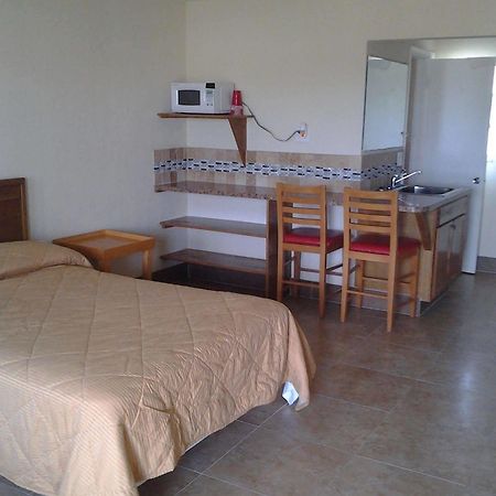 Martinique Hotel Lake Worth Beach Eksteriør billede